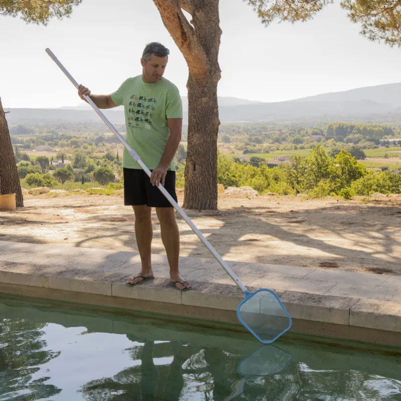 Manche aluminium pour entretien de piscine